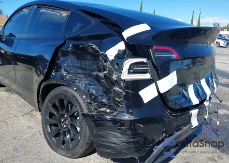 2021 Tesla Model Y Long Range Dual Motor All-Wheel Drive from USA, damaged, VIN 5YJYGDEE8MF091553